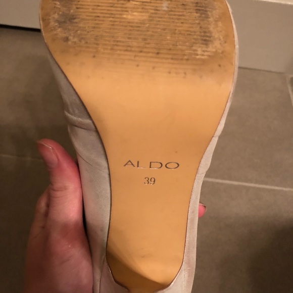 ALDO- peep toe heels in pearl white - Picture 8 of 8